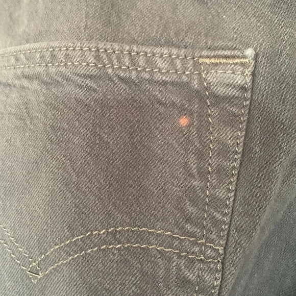 Mens LEVIS 501 31x32 in grey with some wear but very cool - Picture 8 of 8